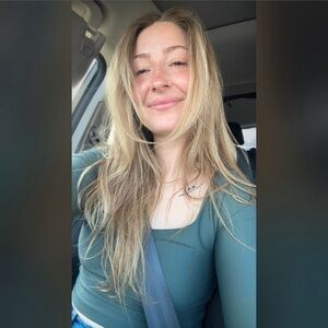 Meet your Posher, Georgia